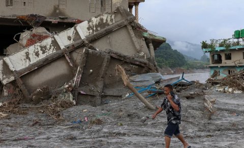 Nepal dünyanın böyük iqtisadiyyatlarını daşqına görə məsuliyyəti tanımağa çağırdı