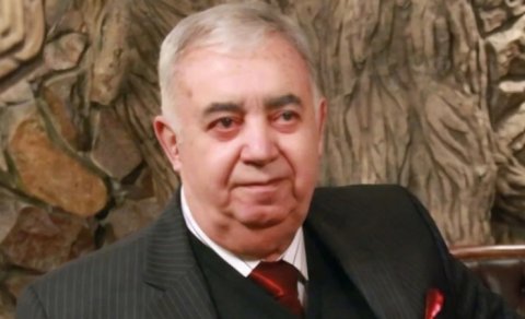 
Azərbaycanın sabiq daxili işlər naziri Vaqif Novruzov vəfat etdi

