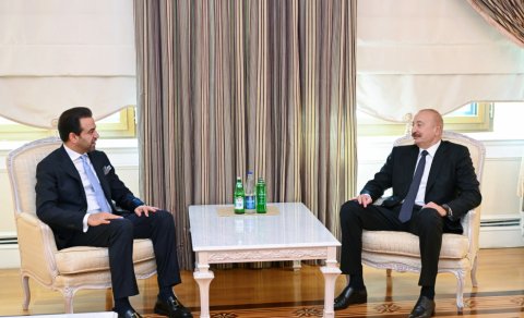 Prezident Müsəlman Ağsaqqalları Şurasının baş katibini qəbul etdi - FOTO