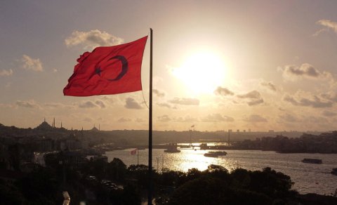 Türkiyə Ukrayna üzrə danışıqlarda təxribatlara yol verilməməsinə çağırdı