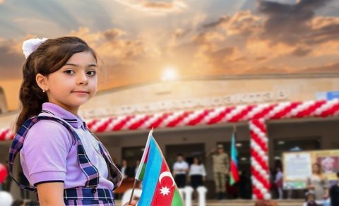 Azərbaycanda Bilik Günüdür