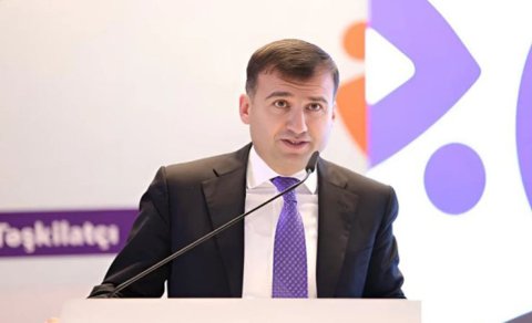 Statistika Komitəsinin şöbə müdirləri işdən çıxarıldı