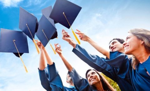 Diploma gedən yol qısalır: Bakalavr 3, magistratura 1 il olacaq?
