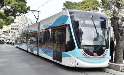 Tramvay xətti tıxaclara çarə olacaqmı?