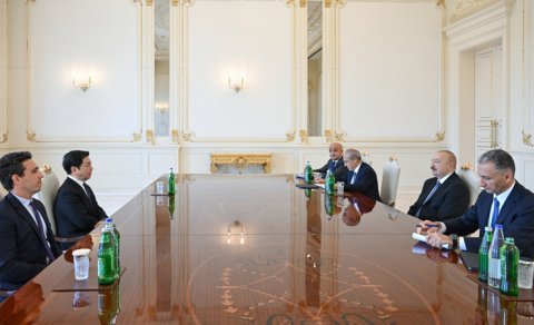 Prezident Çin və İtaliya şirkətlərinin rəhbər şəxslərini qəbul etdi - FOTO