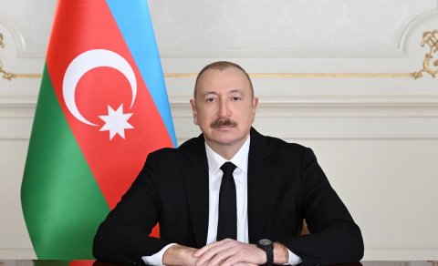 İlham Əliyev II Azərbaycan Beynəlxalq İnvestisiya Forumunun iştirakçılarına müraciət ünvanlayıb