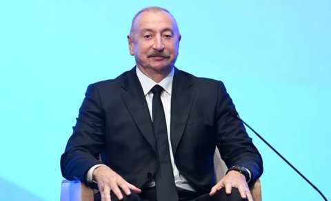Prezidentin sosial media hesablarında Beynəlxalq İnvestisiya Forumunda iştirakına dair video paylaşıldı