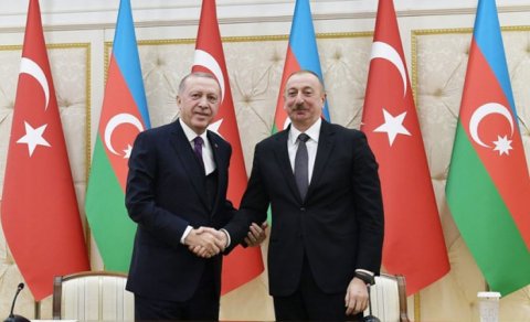Rəcəb Tayyib Ərdoğan İlham Əliyevə zəng etdi
