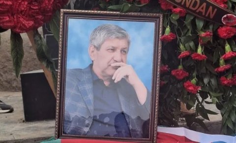 Əvəz Zeynallı dəfn edildi
