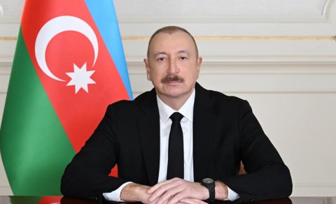 İlham Əliyev AQEM Media Forumunun iştirakçılarına müraciət ünvanladı