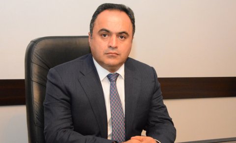 İcra başçısı 3 nəfərə vəzifə verdi
