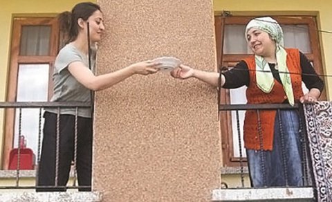 Qonşular niyə bir-birindən uzaq düşdü?