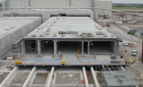 Dənizin dibinə 73 min tonluq nəhəng beton konstruksiya endirildi - Dünyanın ən uzun tuneli tikilir