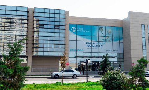 Abşeron xəstəxanasının baş həkiminin müavini bıçaqlandı - Saxlanılan var