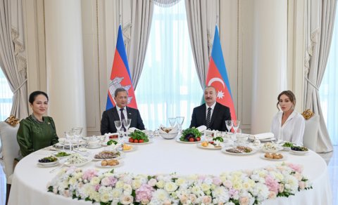 İlham Əliyevin adından Kamboca Baş nazirinin şərəfinə rəsmi nahar verildi - FOTO
