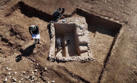 İsraildə İsa peyğəmbərin yaşadığı dövrə aid 25 tonluq tikili tapıldı