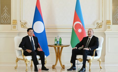 İlham Əliyevin Laos Prezidenti ilə təkbətək görüşü oldu - FOTO