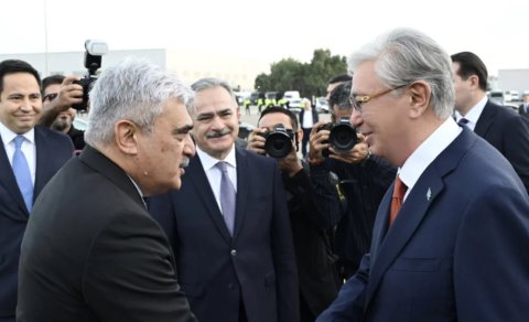 Qazaxıstan Prezidenti Azərbaycana gəldi - FOTO