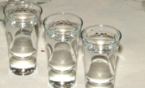 Alkoqol immun hüceyrələrini beyni məhv etməyə sövq edir &ndash; Alimlər