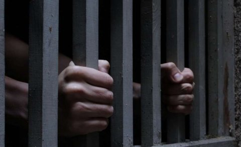 Azərbaycanda ömrünün yarısını həbsdə yatan ömürlük məhkum öldü