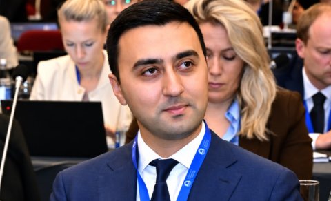 &ldquo;Azərpoçt&rdquo;un rəhbəri iki şöbəyə yeni müdirlər təyin etdi - FOTO