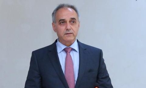 İcra başçısı iki işçinin vəzifəsini dəyişdi, üçünü işdən çıxardı, beş nəfərə vəzifə verdi