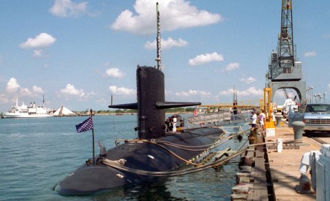 ABŞ sualtı qayığı raketi daşıyan Rusiya sualtı qayığı ilə toqquşmuşdu: Hadisə niyə gizli saxlanılıb?