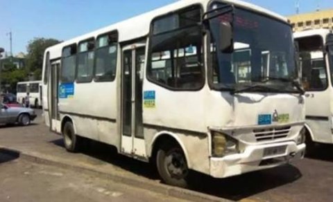 Bakıətrafı qəsəbələrdə köhnə avtobus problemi...