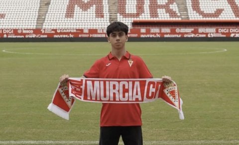 Azərbaycanlı futbolçu İspaniyada oynayacaq