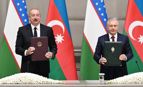 Azərbaycanla Özbəkistan arasında iki saziş təsdiqləndi