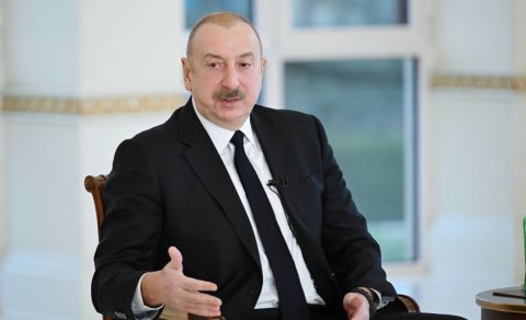 İlham Əliyev Çexiya Prezidentinə təbrik məktubu göndərdi