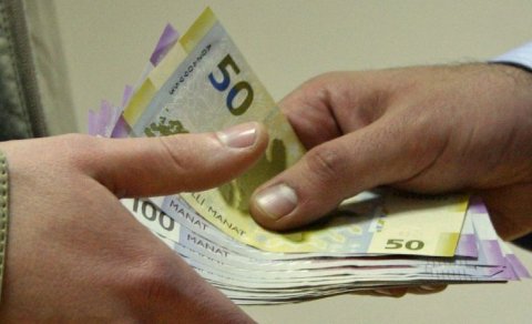 Yaxın qohumların dələduzluq əməlləri: Dəyən ziyan 5 milyon manata çatdı