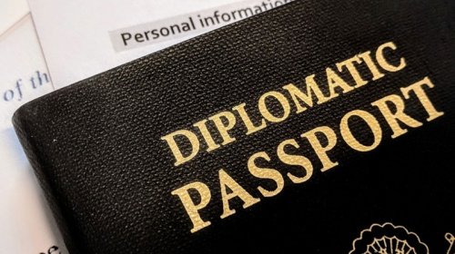 Birinci vitse-prezidentə və vitse-prezidentlərə ömürlük diplomatik pasport veriləcək