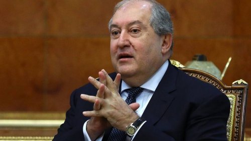 Ermənistan Prezidenti istefa verdi