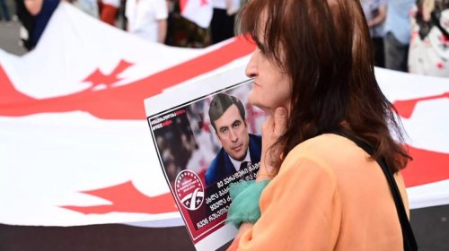 Mixail Saakaşvili palatasında Milli Hərəkatın ofisi yaradıb - Hakim partiya