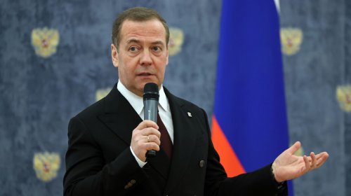 Medvedev Ukraynadakı qondarma "sanitar zona"nın mümkün sərhədini açıqladı