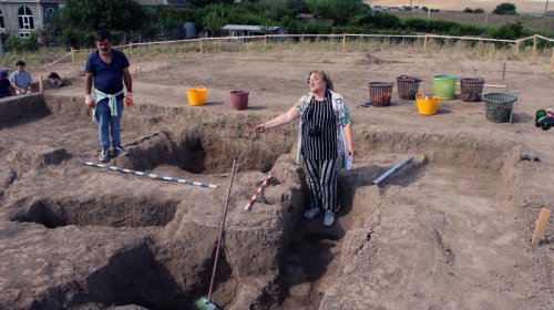 Cəlilabadda ilk dəfə Neolit dövrünə aid kəndin izləri aşkarlandı - FOTO