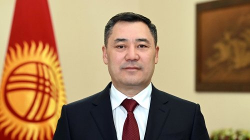 Qırğızıstan Prezidenti Azərbaycana səfərə gəldi