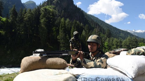 Çin və Hindistan Qərbin təsirindən çıxır, yeni həll yolları axtarırlar