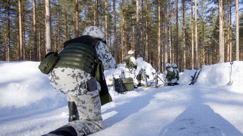 Finlandiyada keçirilən təlimlər zamanı -15°C temperatur Britaniya hərbçilərini şoka salıb