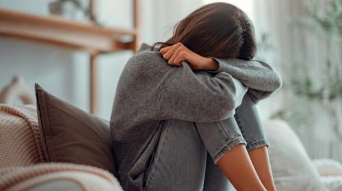 Ağır depressiya ilə mübarizədə YENİ METOD