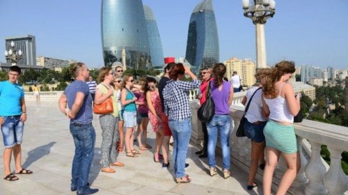 Azərbaycana ən çox hansı fəsildə turist gəlir? - Ekspert AÇIQLADI