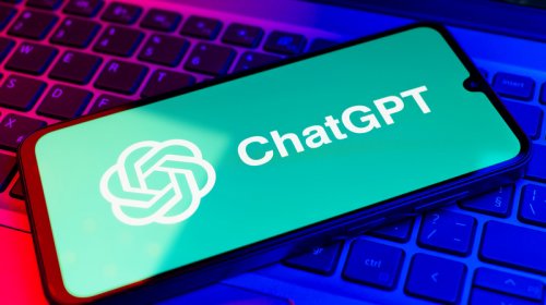 ChatGPT "ağlını itirib": yeni versiya istifadəçiləri zərərli qərarlara təşviq edib