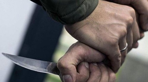 Bakıda 8 bıçaq yarası alan kişi öldü - Şübhəli oğludur