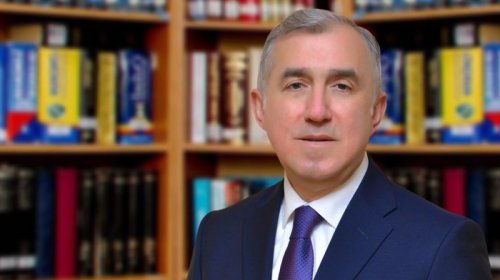 Nazir müavini işdən çıxarıldı
