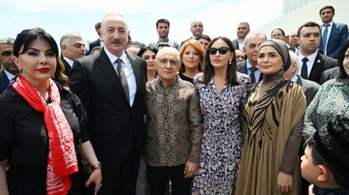 Prezident və birinci xanım Ağdam Muğam Mərkəzinin açılışında - YENİLƏNİB