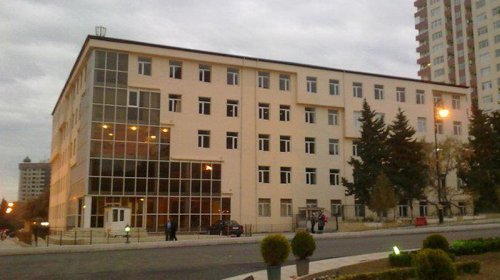 ADU-ya məxsis avtomobil hərraca çıxarılır