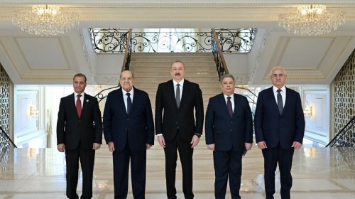 İlham Əliyev Misir Senatının sədrini qəbul etdi