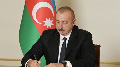 Prezident əfv sərəncamı imzaladı
