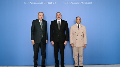 Laçında Azərbaycan, Türkiyə və Pakistan liderlərinin Zirvə görüşü keçirildi - YENİLƏNİB